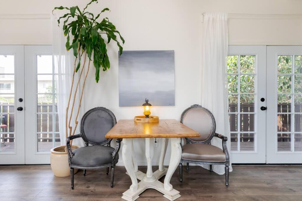 Take It Easy On The Porch In A Hollywood Hideaway Villa Los Angeles Exterior foto